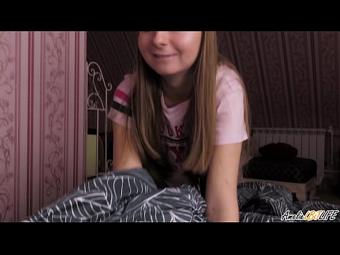 ❤️ Blondie-k bere BFF-ren sakon zurrupatzen du eta esperma jasotzen du ahoan ❤️❌ Porno %eu.xxxbunker.ruan ❤